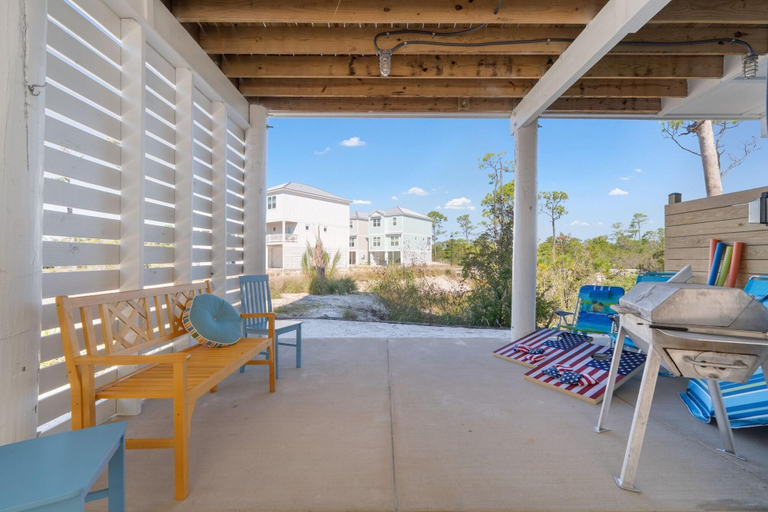 Outdoor dining 3, Living Waters at Summer Salt, Baldwin