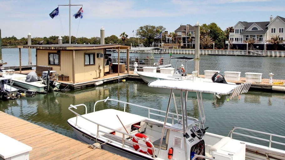 Others 5, 54 Pelican Bay by Avantstay Steps From Beach + Community Pool, Charleston