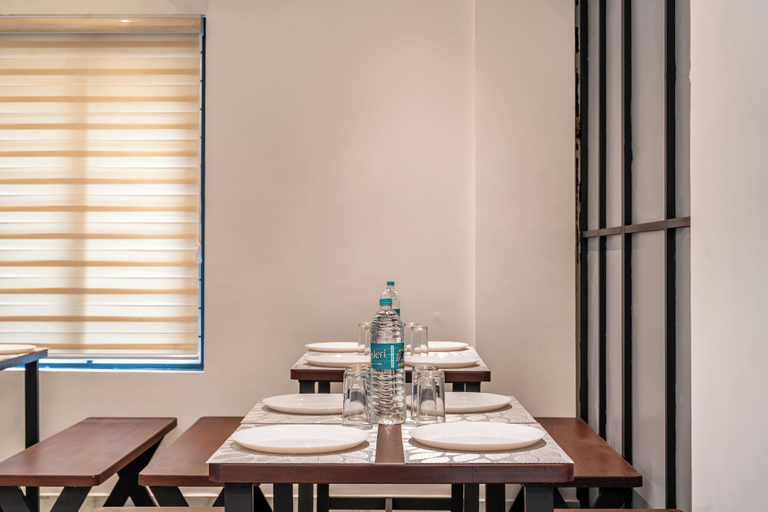 Food & Drinks 3, Treebo Urban Nest, Ernakulam