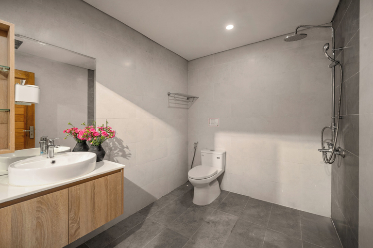 Bathroom 3, The Happy House Hotel & Apartment, Da Nang