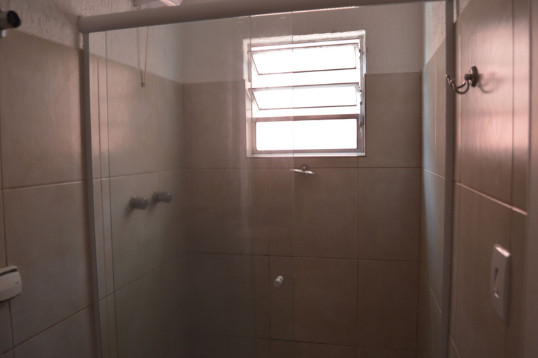 Bathroom 4, Hotel Cuca Fresca, Cotia
