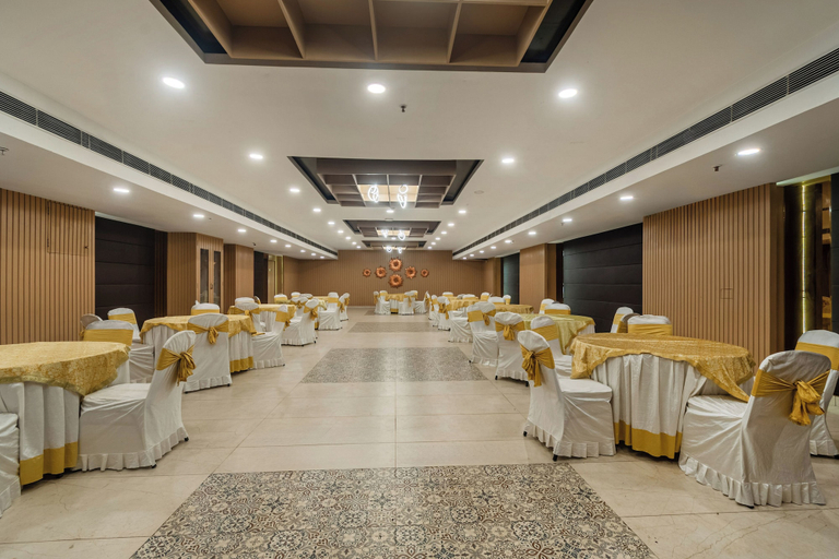 Banquet hall 2, Treebo Viennahttps://apps.expediapartnercentral.com/, Jaipur