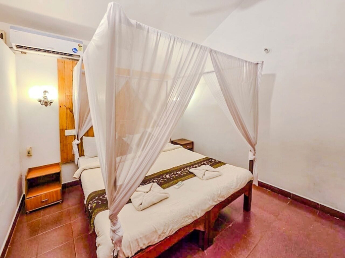 Bedroom 3, Harbor Court Vagator, North Goa