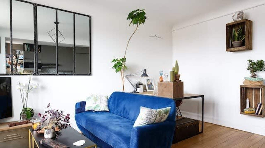 Room 4, Modern Guy Moquet Citycosy, Paris