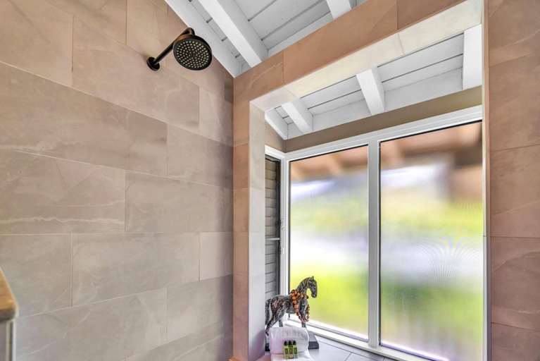 Bathroom 4, Kapalua Bay Villas Resort by KBM, Maui