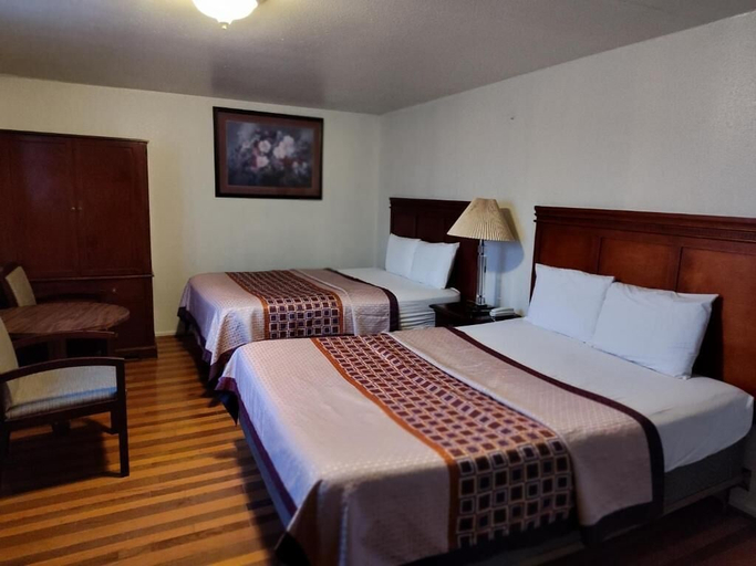 Room 5, Shamrock Motel, Whatcom