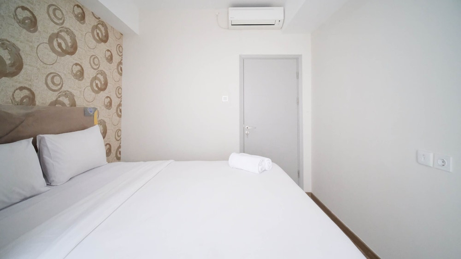 Guestroom 2, Nice 3Br Connected To Mall At Grand Sungkono Lagoon Apartment, Surabaya