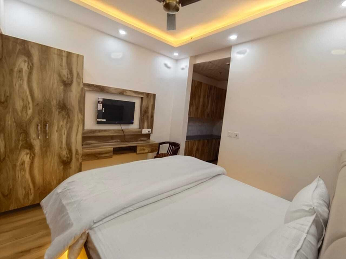 Room 5, Anantya Inn, Gautam Buddha Nagar