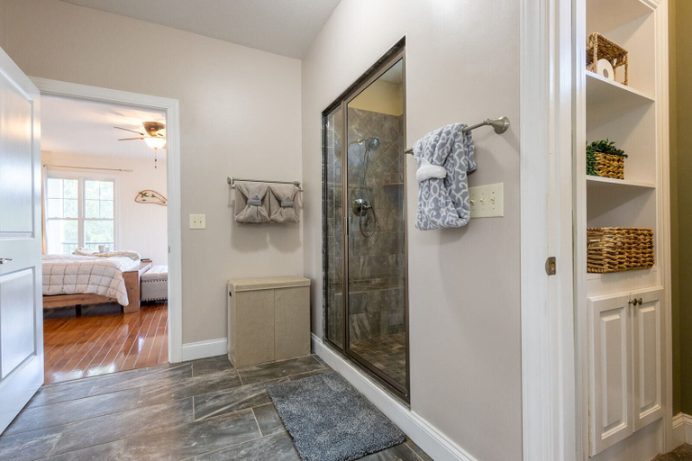 Bathroom 4, The Retreat at Paradise Hills, Jefferson