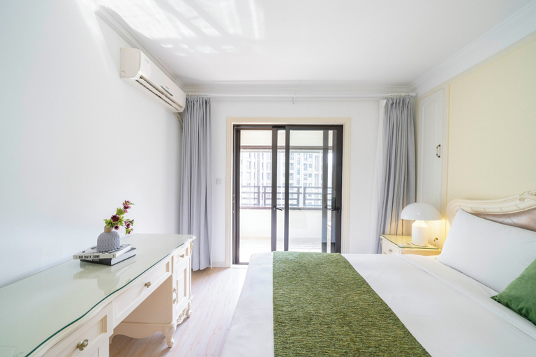 Room 4, Tyms Modern 2BR APT Xujiahui Dacheng, Shanghai