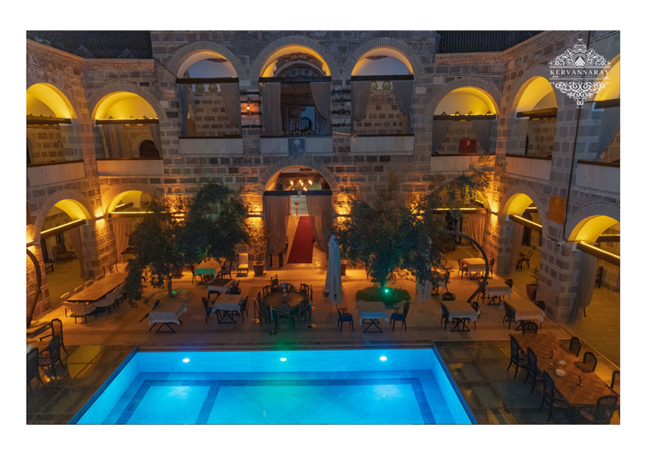 Courtyard 5, Kervansaray Antique Hotel, Çeşme