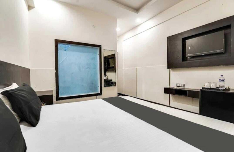 Bedroom 2, Hotel OPM & Restaurant, Agra