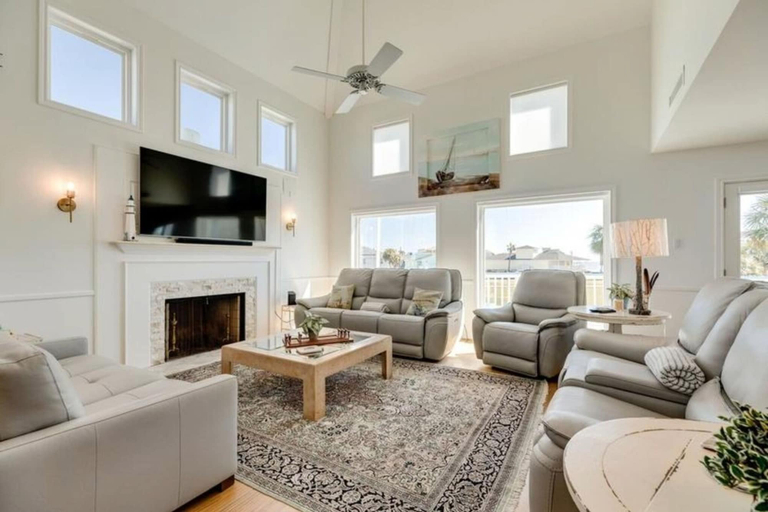 Living area 5, Sol Kissed Pirates Beach, Galveston