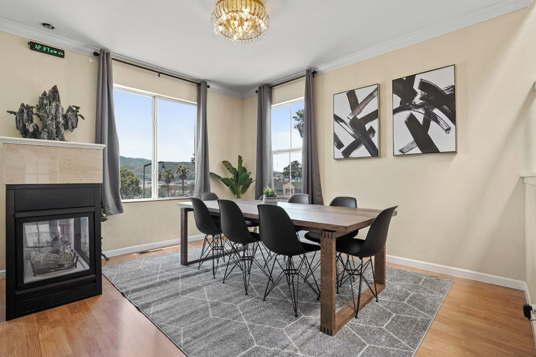 Dining 4, Beautiful Spacious 4BR in Silver Terrace, San Francisco