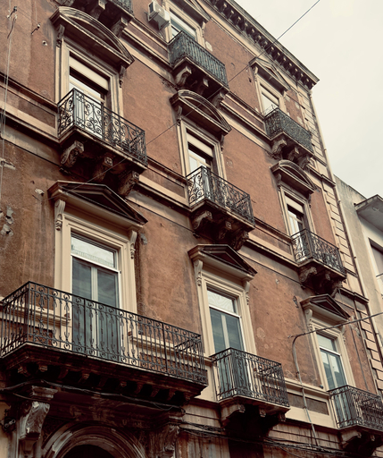Front of property, Mènnula, Catania