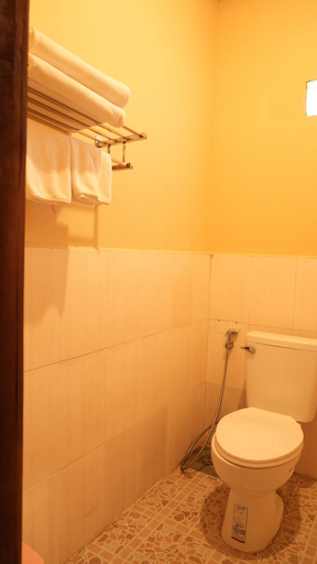 Bathroom 4, Madam Sokha Homesteading, Siem Reap