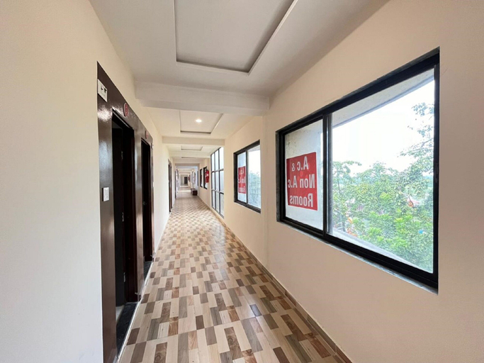 Others 5, Hotel Nature Peak, Surat