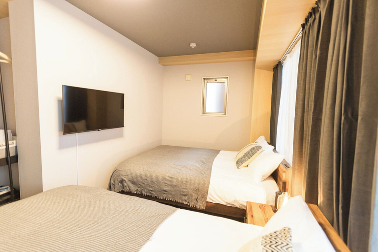 Room 2, b&Namba2, Osaka