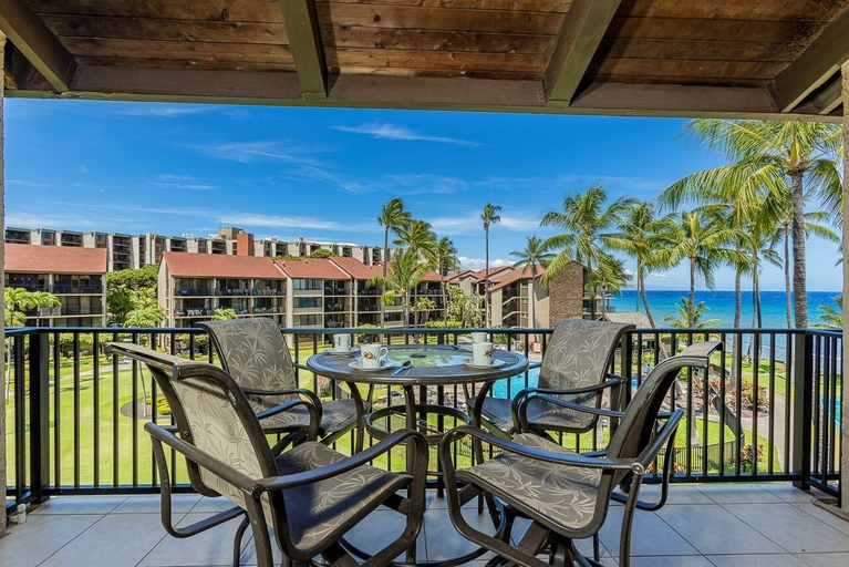Outdoor dining 5, Papakea G407 2 Bedroom Condo, Maui