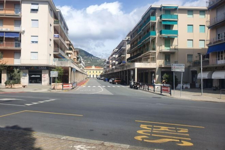 Exterior 3, Sestri Viale Roma 15 Superior, Genova