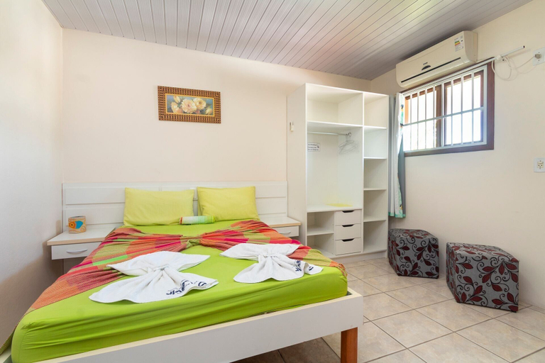 Bedroom 3, AP 31 Ala Mariscal Residencial Solavir, Bombinhas
