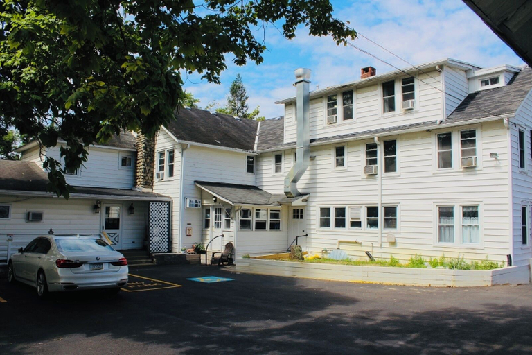 Exterior 5, Pocono Ridge Inn, Monroe