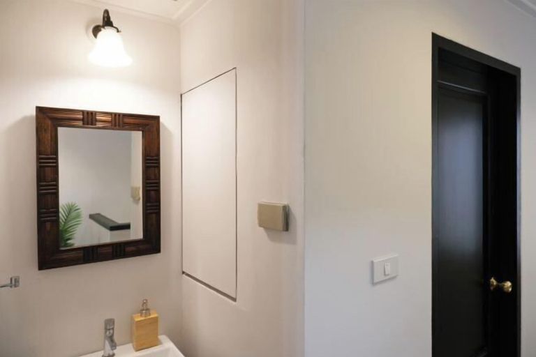 Interior 4, Luxury Thai Design Home – Chinatown Self Check In, Samphantawong