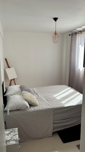 Room 3, La Cachette du Sud, Alpes-Maritimes