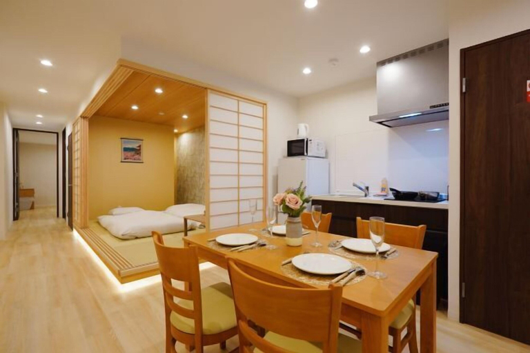 Dining, Pleasant Dream Japanese Residence, Osaka