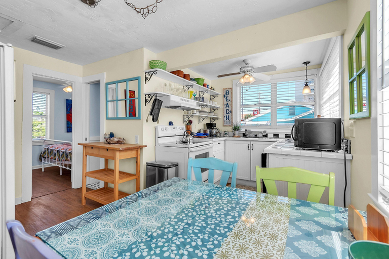 Private kitchen 4, John's Pass-time Beach Cottage #2, Pinellas