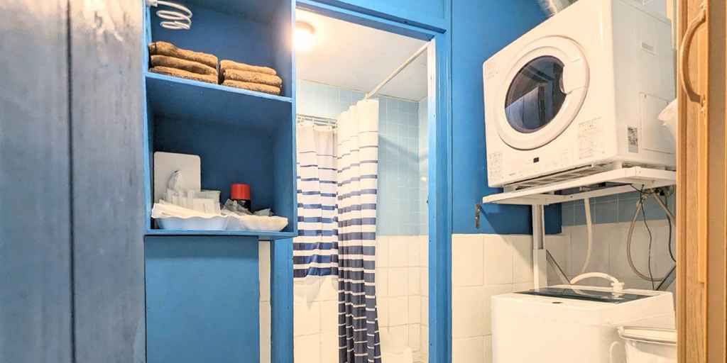 Bathroom 2, Avenue Koza Hotel, Okinawa