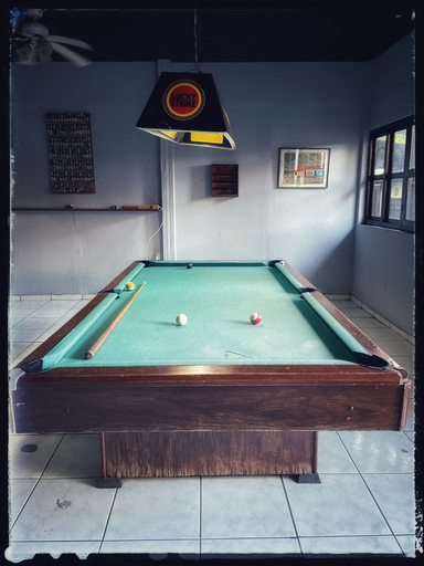 Billiards, Oasis Hostel, Managua