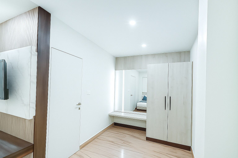 Wardrobe 3, Hotel Manglam Inn Near CCS International Airport, Lucknow