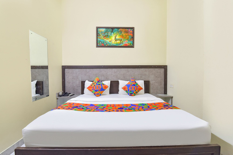 Room 5, Fabhotel Bloom Stone, Jaipur