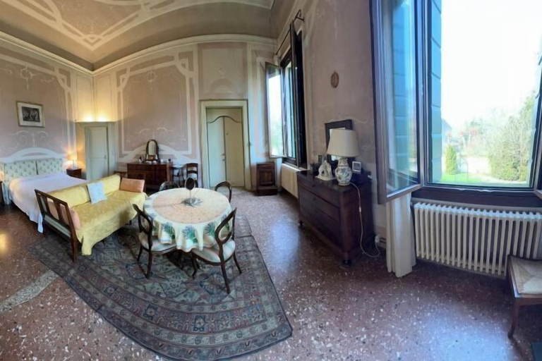 Interior 3, Big Scuderia Country mansion_500sqm, Padua