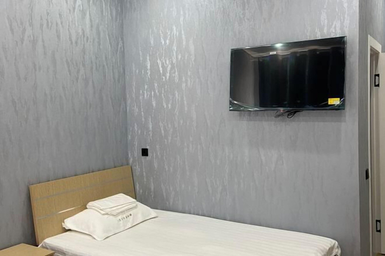 Room 2, Ali Boutique Guesthouse, Almaty