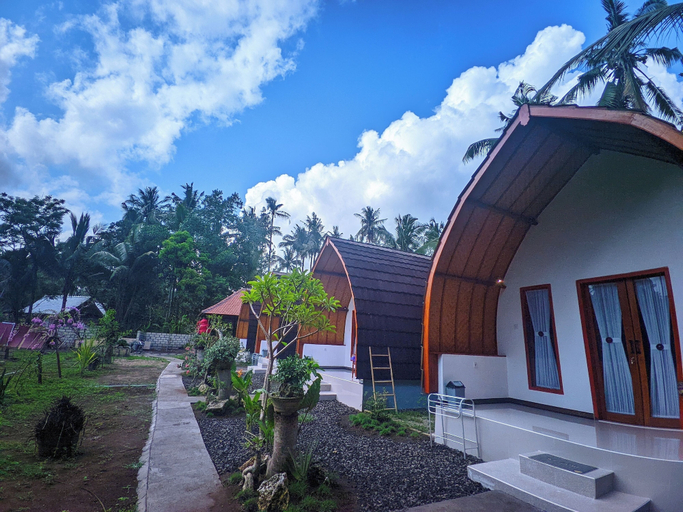 Front of property 3, Nusa Pelangi Bungalow, Klungkung