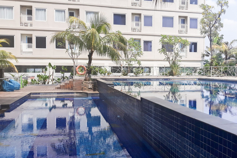 Pool 3, Simply Studio Room At Titanium Square Apartment, East Jakarta