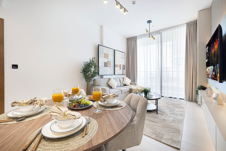 Private kitchen 2, Binghatti Suites by Hostiva - City View, Dubai