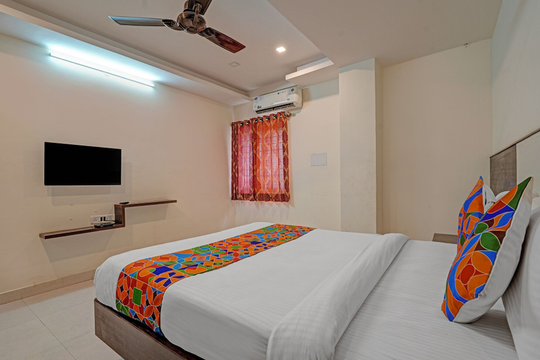 Room 2, Fabhotel Sapthagiri Suites Inn, Bangalore
