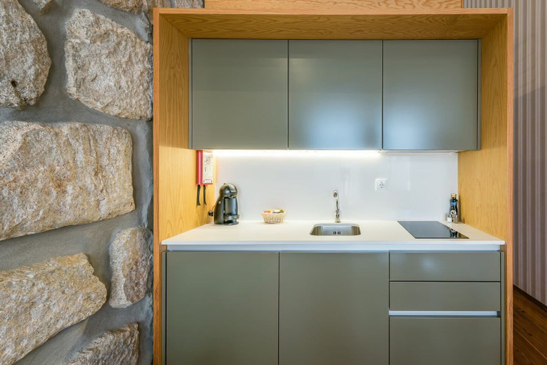 Private kitchen 5, Guestready - Porto de Rio Residences, Porto