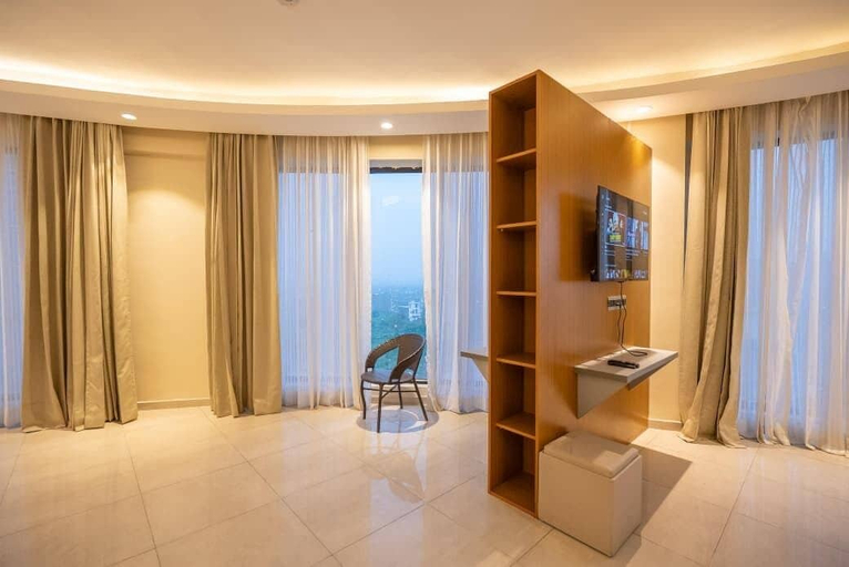Room 3, Omaxe Hazratganj Lucknow Suites & Inn, Lucknow