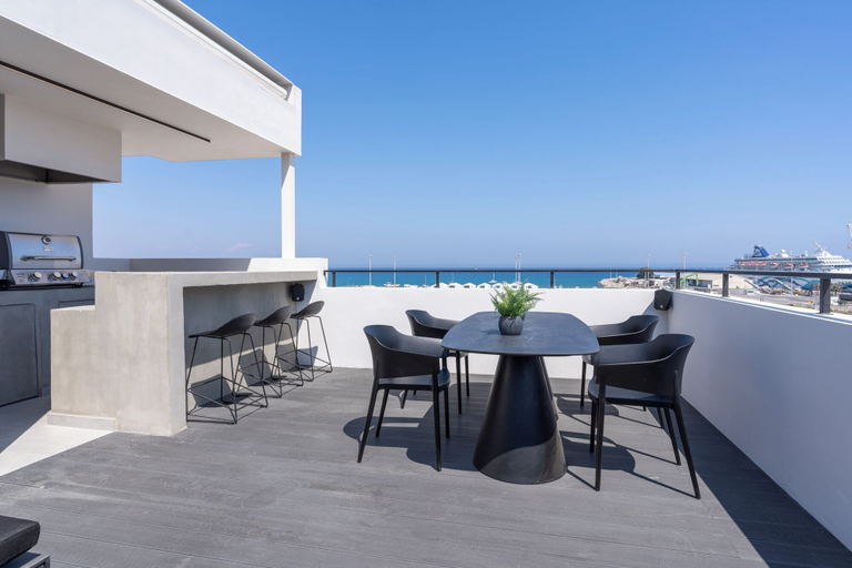 Rooftop terrace 4, The Penthouse - 3BR Seaview in Larnaca, Larnaca