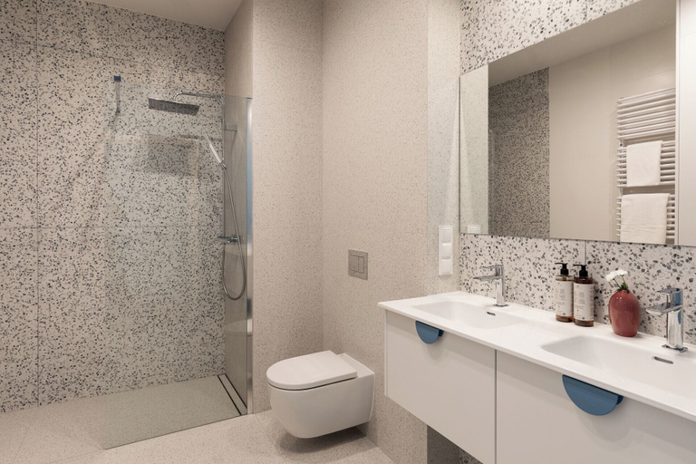 Bathroom 4, Trevi Apartments Katowice, Będzin