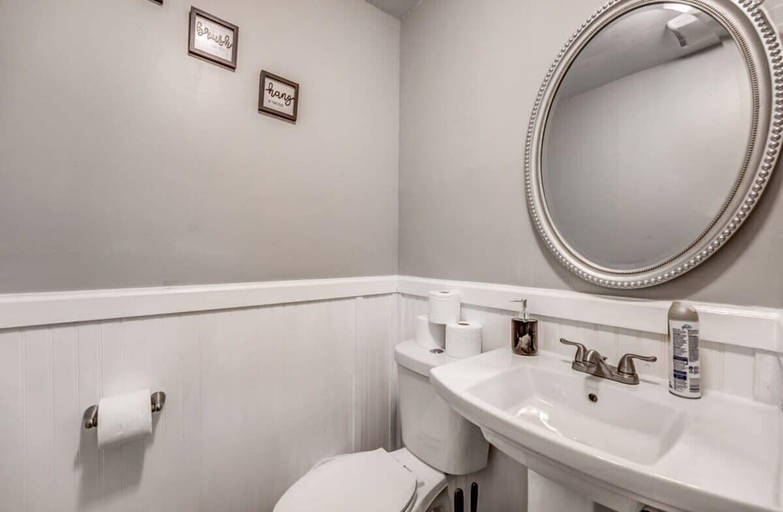 Bathroom 4, Quince Cottage, Shelby