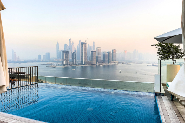 Sport & Beauty 5, Seven Palm 1BR Apartment with Sea View, Dubai