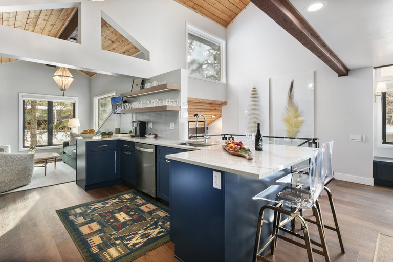 Private kitchen 4, 105 - Three Bedroom Condo with Spa Ridgepoint by Deer Valley Resort, Summit