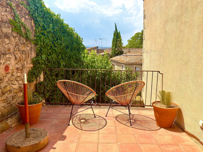 Terrace/patio 3, EL FORT D'ULLASTRET, Girona