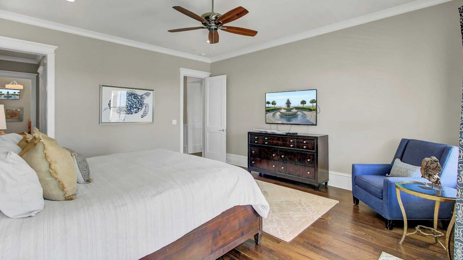 Bedroom 4, 3100 Palm Boulevard by Avantstay Beachfront, Ocean Views, Private Pool, Charleston