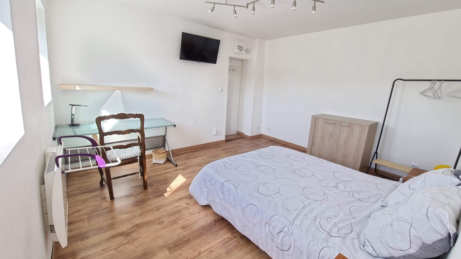 Room 4, Le petit Château Avesnois, Nord
